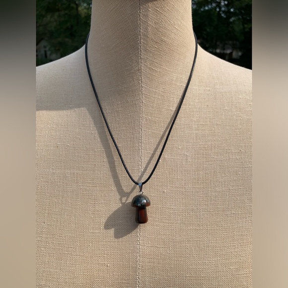Handmade Genuine Stone Mushroom Amulet Necklace - Picture 5 of 14